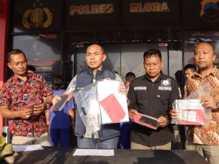 Komplotan Pencuri Tiang Listrik Diamankan Polres Blora