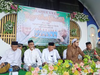 Peringati Maulid Nabi, Silahul Ulum Gelar Sholawatan