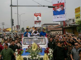 Magnet Jokowi Masih Besar di Jateng, Pengamat: Berkah Buat Luthfi-Yasin 