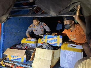 Antisipasi Provokasi Aksi Damai, Operasi Malam Sat Samapta Pati Sita Ratusan Botol Miras