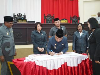 Akhirnya, Pemda Dan DPRD Halmahera Utara Tandatangani KUA-PPAS Perubahan 2025